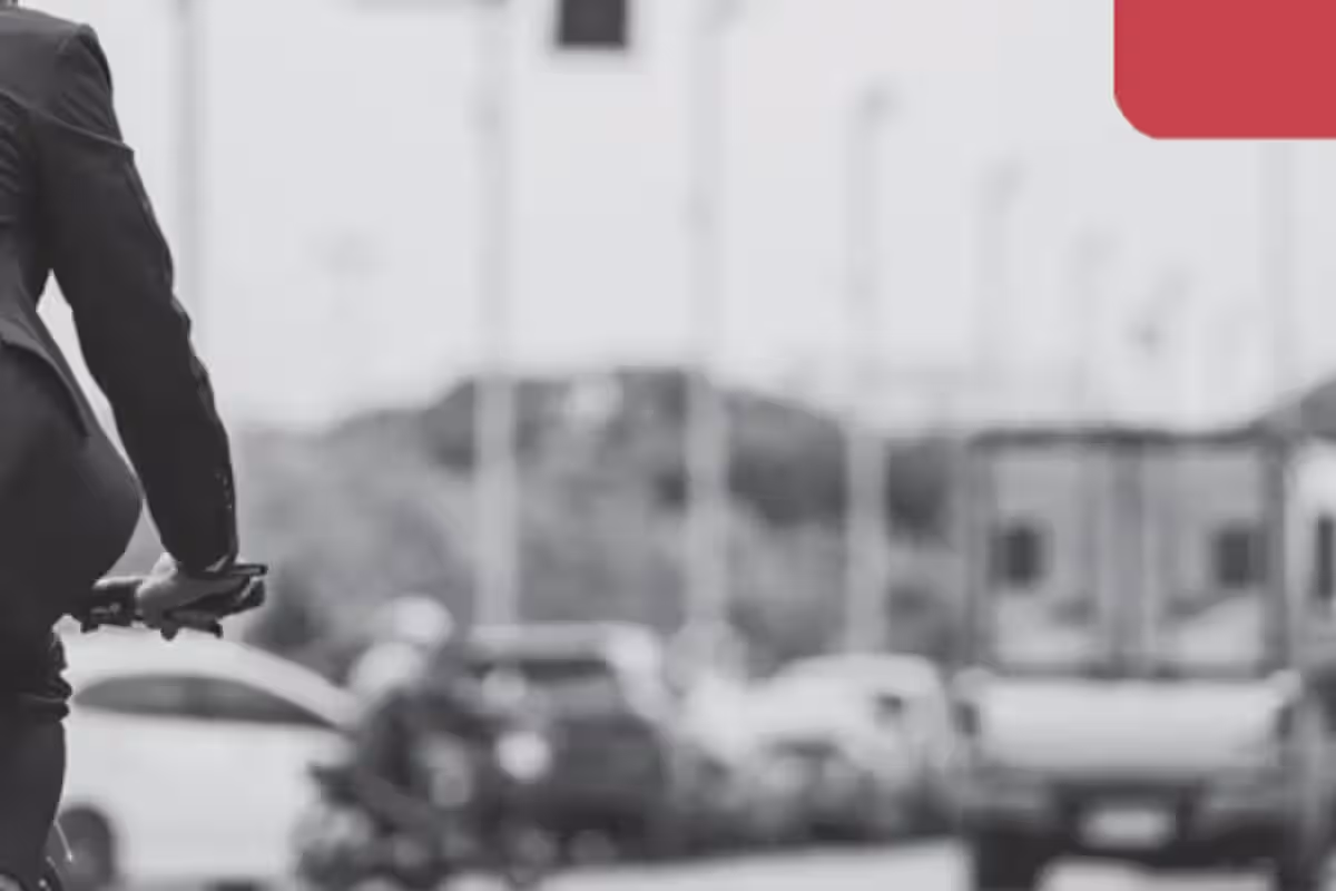Urban Cycling: Tips & Infrastructure / Le vélo en ville : conseils et infrastructure