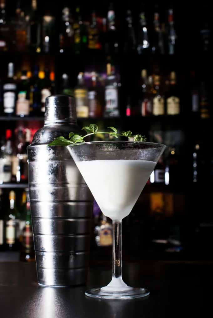 Avant-Garde Bar