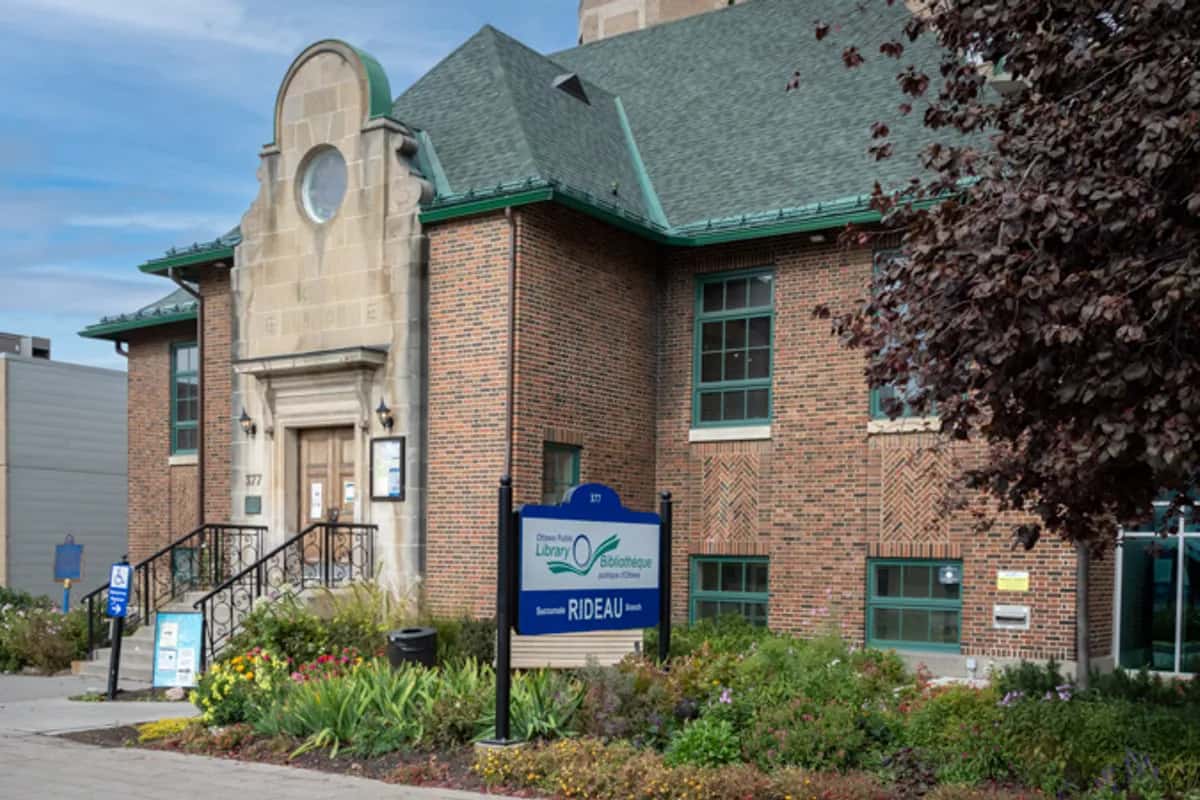 Ottawa Public Library — Rideau