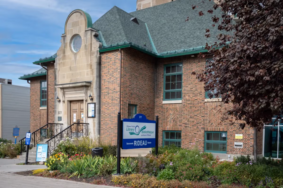 Ottawa Public Library — Rideau