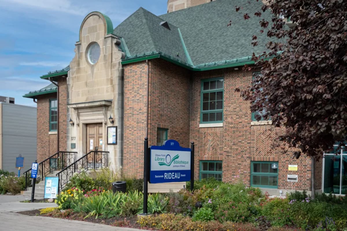 Ottawa Public Library — Rideau