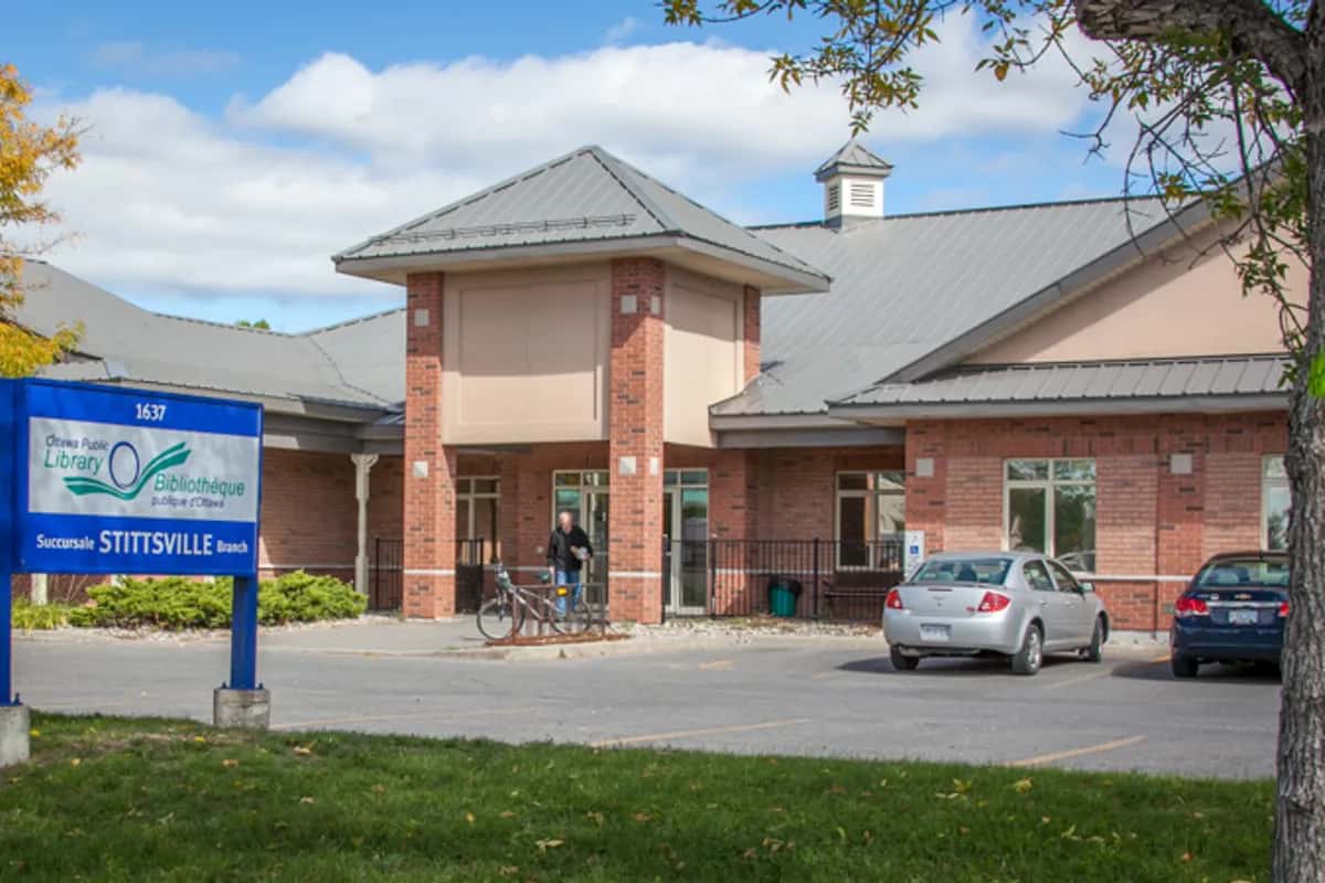 Ottawa Public Library — Stittsville