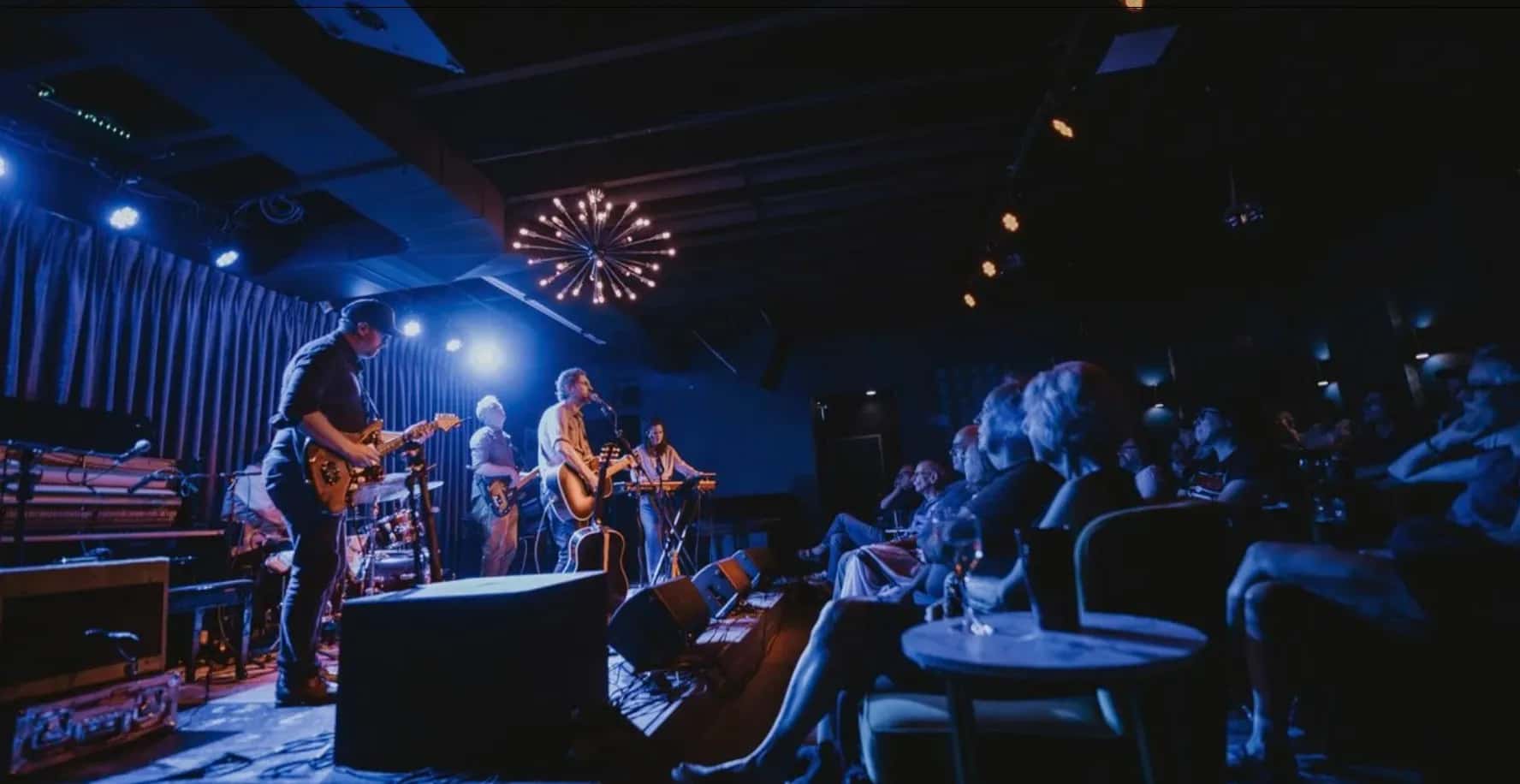 Red Bird Live Music