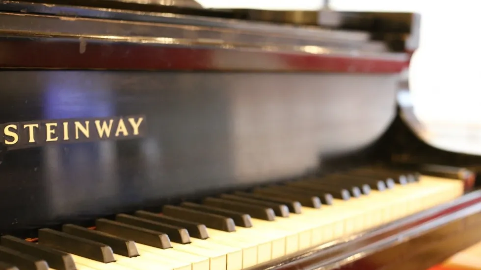 Glenn Gould Piano Recital: Cécile Desrosiers and Thomas Nicholson