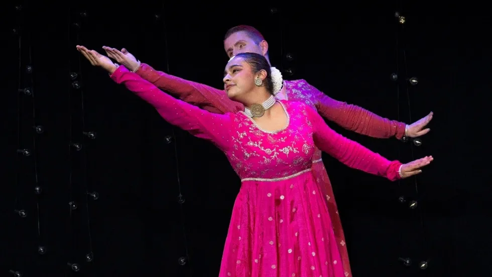 Dance at Zibi – Bollywood with ArohaFest