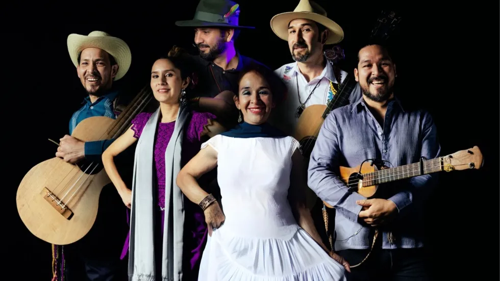 Los Vega: The Feeling of Free