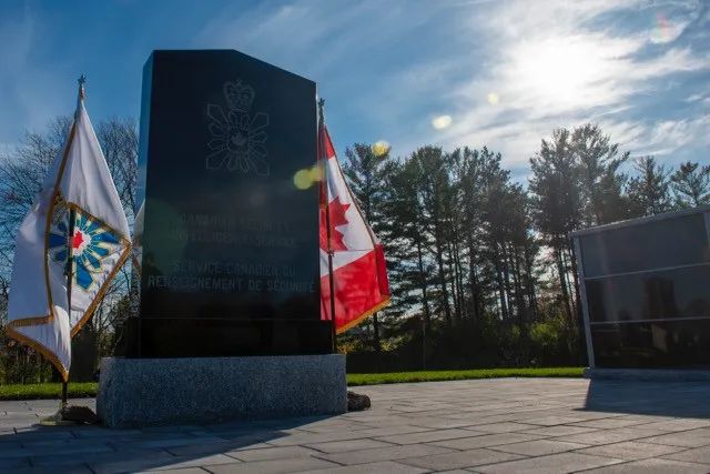 Unveiling the Sir William Stephenson Commemorative Plaque at the CSIS National Memorial Cemetery