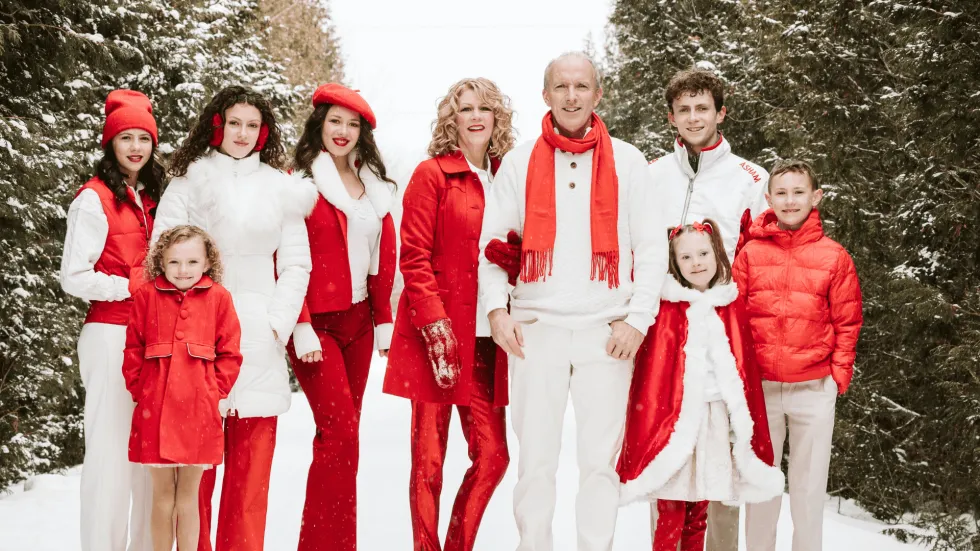 Natalie MacMaster & Donnell Leahy: A Celtic Family Christmas with Mary Frances