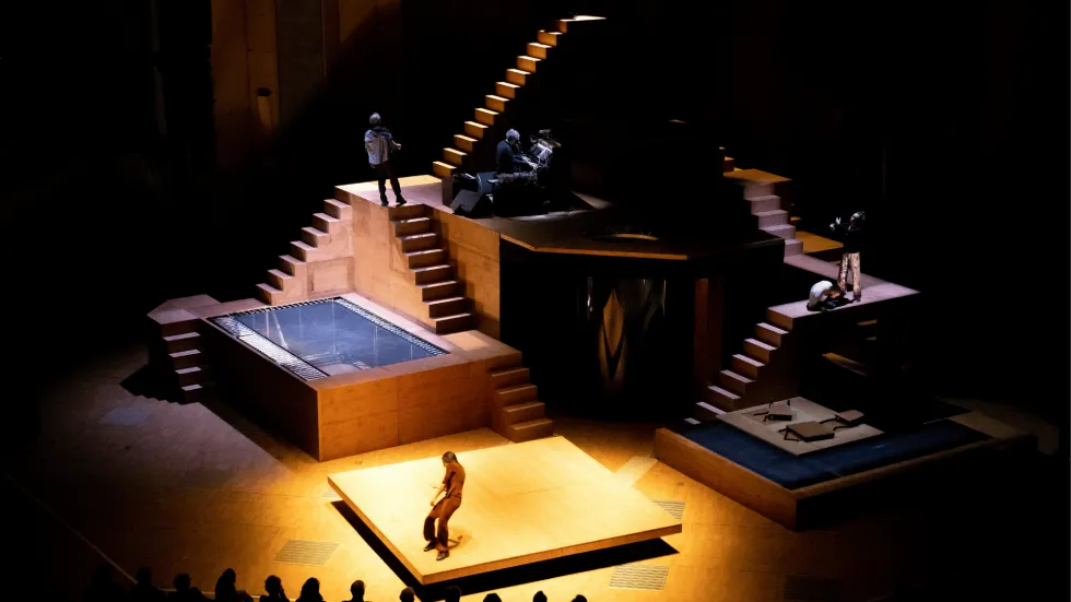Yoann Bourgeois & Patrick Watson: Breathtaking fusion of live music and dance